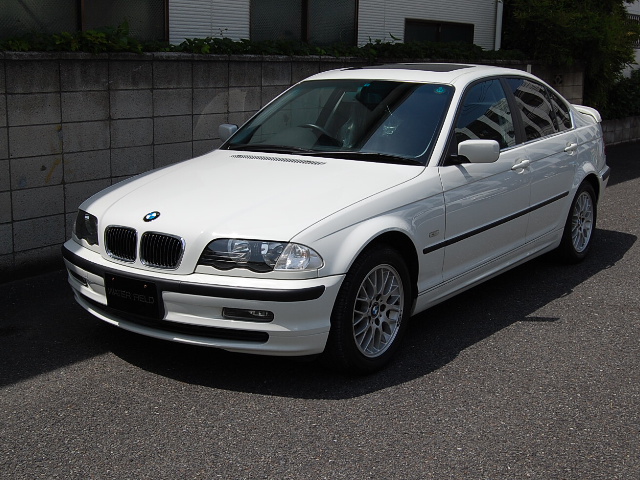 BMW320（GH-AV22)